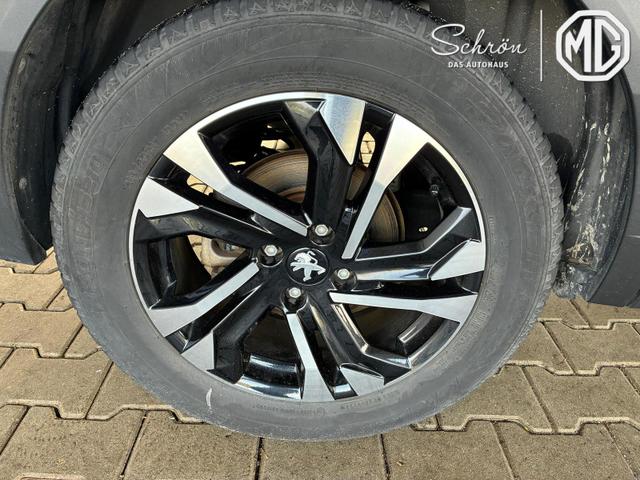 Peugeot e-2008 GT / LED Navi PDC V&H + Kamera Tempomat Teilleder Alu 17" 
