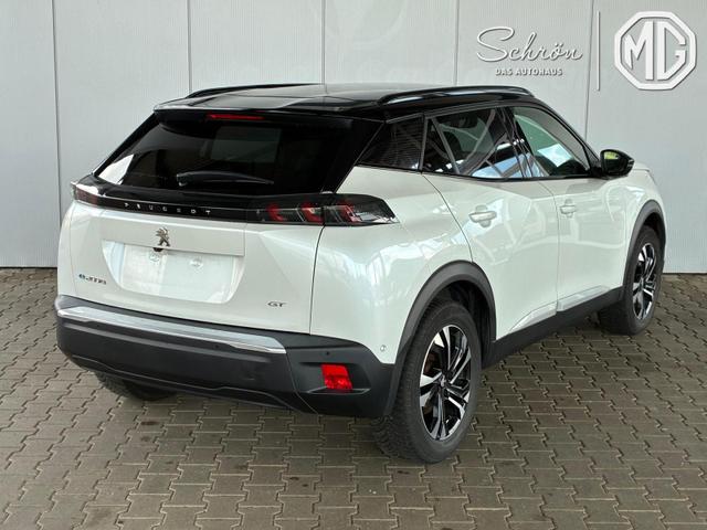 Peugeot e-2008 GT / LED Navi PDC V&H + Kamera Tempomat Teilleder Alu 17" 