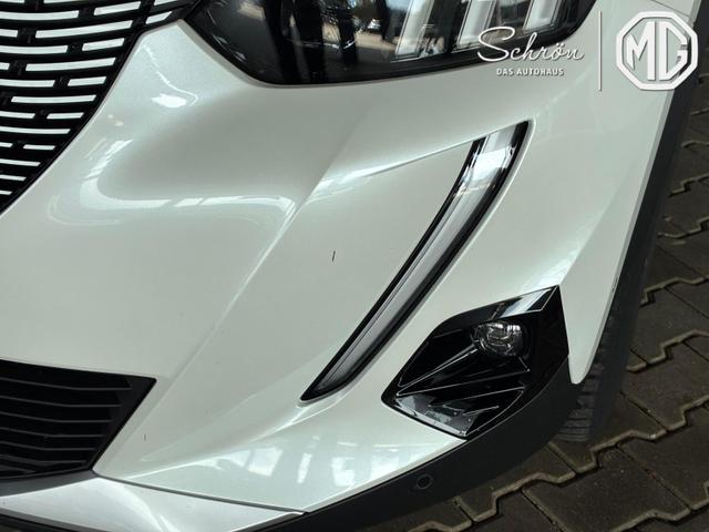 Peugeot e-2008 GT / LED Navi PDC V&H + Kamera Tempomat Teilleder Alu 17" 