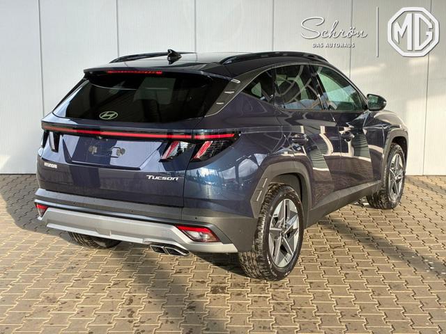 Hyundai TUCSON E-Motion 1.6 T-GDI 2WD 48V DCT / Panoramadach ACC Sitz + Lenkradheizung LED Navi PDC V&H Kamera Alu 18" 