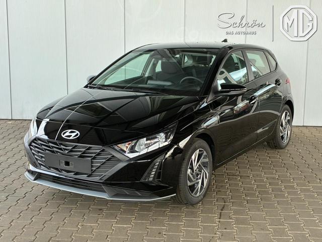 Hyundai i20 - 1.2 MPI 5MT Comfort / Navi Carplay Rückfahrkamera Tempomat Alu 16"