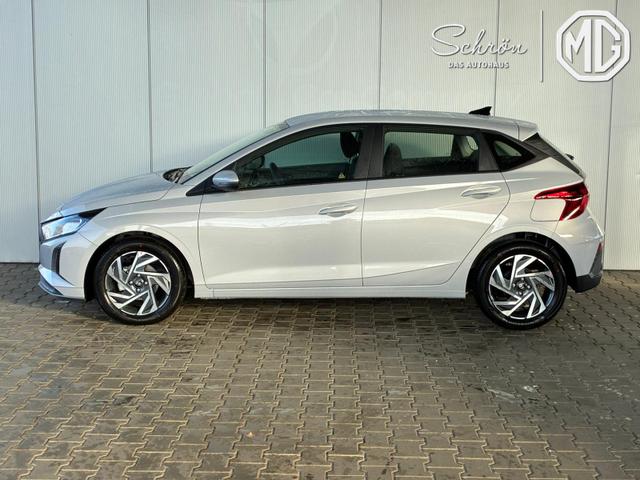 Hyundai i20 1.2 MPI 5MT Comfort / Navi Carplay Rückfahrkamera Tempomat Alu 16" 