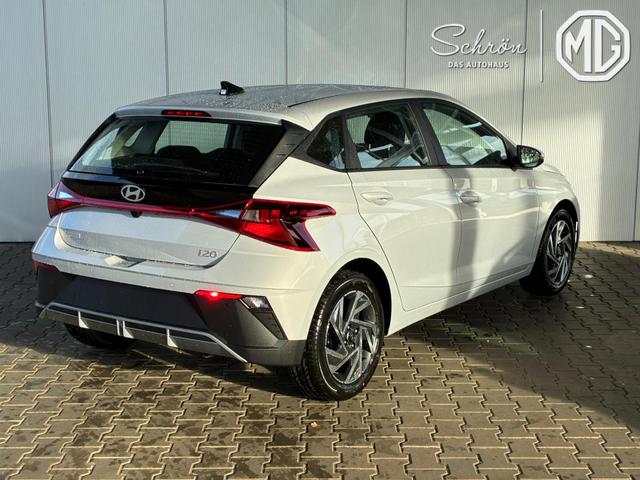 Hyundai i20 1.2 MPI 5MT Comfort / Navi Carplay Rückfahrkamera Tempomat Alu 16" 
