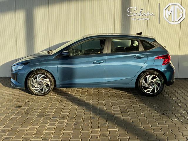 Hyundai i20 1.2 MPI 5MT Comfort / Navi Carplay Rückfahrkamera Tempomat Alu 16" 