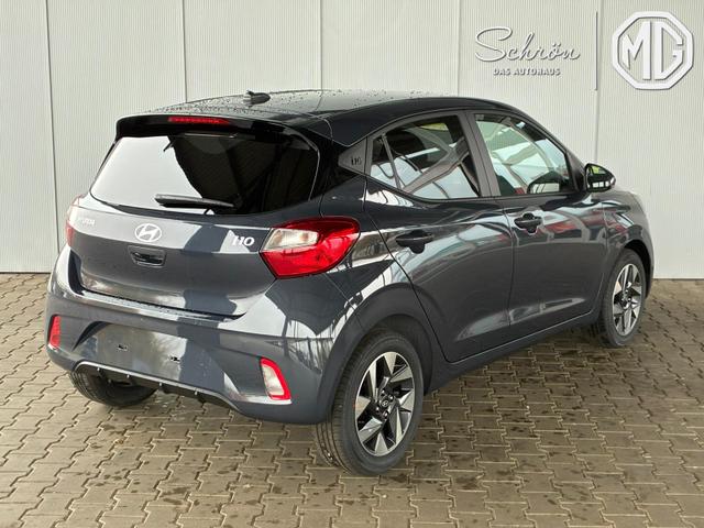 Hyundai i10 Advance 1.2 GDI Automatik / Rückfahrkamera Sitz + Lenkradheizung Navi Alu 15" 