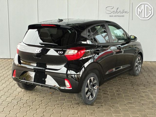 Hyundai i10 Advance 1.2 GDI Automatik / Rückfahrkamera Sitz + Lenkradheizung Navi Alu 15" 