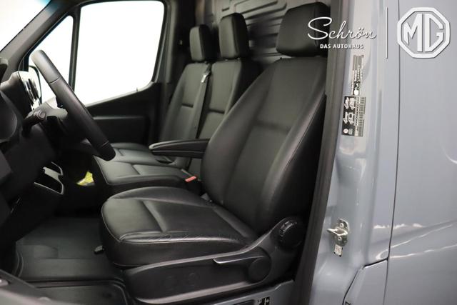 Mercedes-Benz 317 CDI Sprinter Standard HA 9G-TRONIC PRO L2H2 