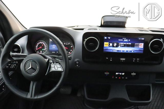 Mercedes-Benz 317 CDI Sprinter Standard HA 9G-TRONIC PRO L2H2 