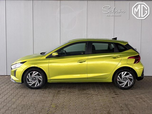 Hyundai i20 Comfort+ 1.0 T-GDI 6MT / Navi PDC m. Kamera Alu 16" 