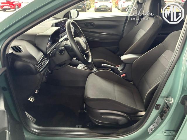 Hyundai BAYON Comfort 1.2 GDI 79 PS 5MT / LED Tempomat Navi R&uuml;ckfahrkamera Alu 16" 