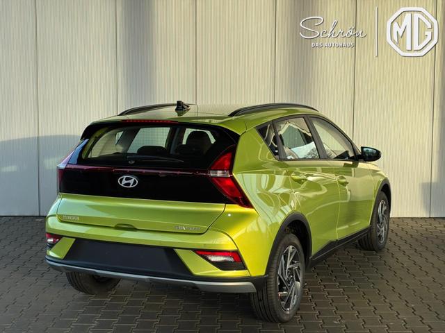 Hyundai BAYON Wave 1.0 T-GDI / Sitz & Lenkradheizung Navi R&uuml;ckfahrkamera Tempomat Alu 16" 