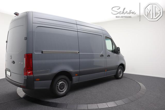 Mercedes-Benz 317 CDI Sprinter Standard HA 9G-TRONIC PRO L2H2 