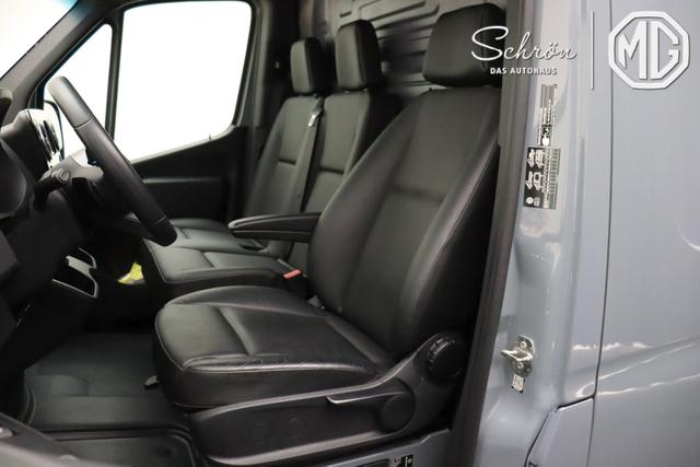 Mercedes-Benz 317 CDI Sprinter Standard HA 9G-TRONIC PRO L2H2 