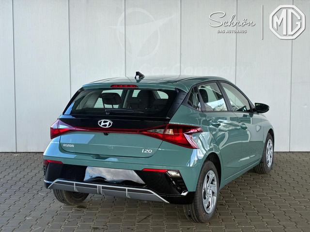Hyundai i20 Comfort 1.0 T-GDi 7DCT / Navi Tempomat Sitz + Lenkradheizung PDC Hinten mit Kamera 