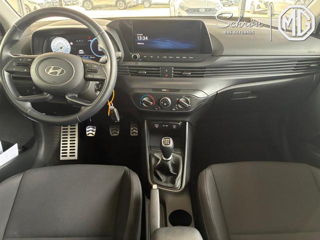 Hyundai BAYON Comfort 1.2 GDI 79 PS 5MT / LED Tempomat Navi R&uuml;ckfahrkamera Alu 16" 