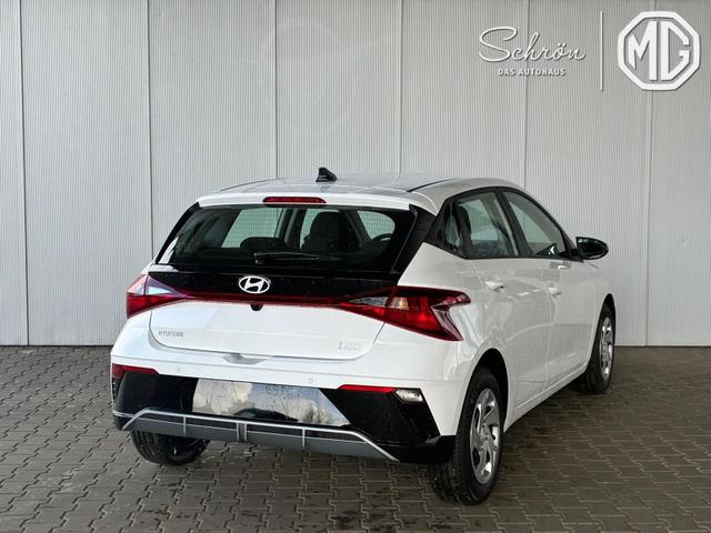 Hyundai i20 Comfort 1.0 T-GDi 7DCT / Navi Tempomat Sitz + Lenkradheizung PDC Hinten mit Kamera 