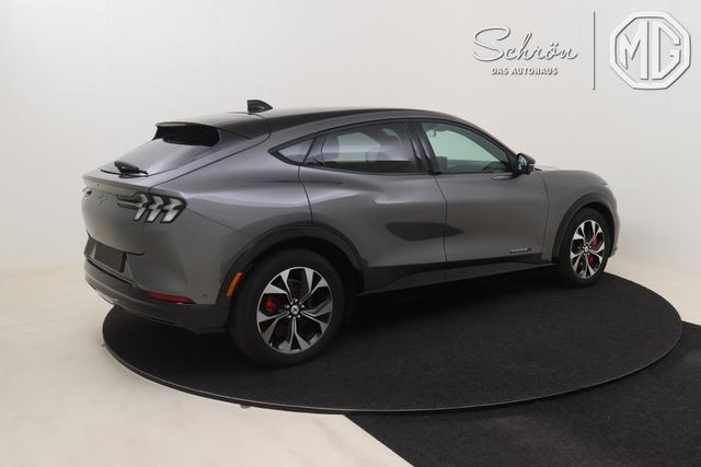Ford Mustang Mach-E 98 kWh Extended range 