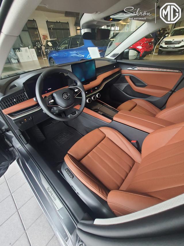 Skoda Superb Combi Selection 1.5 TSI m-HEV Mild Hybrid 110 kW 7 Gang DSG 