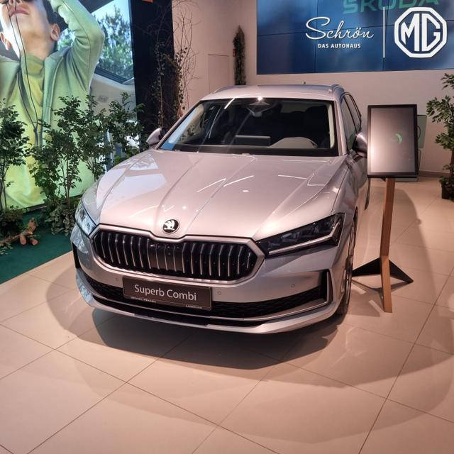 Skoda Superb Combi Selection 2.0 TDI EVO SCR 142 kW 7 Gang DSG 4x4 