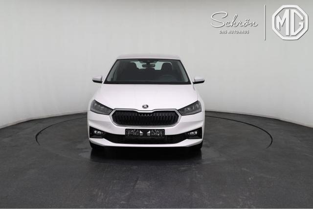 Skoda Fabia Essence (Essence) 1.0 TSI 70kW (95 PS) 5-Gang Schaltgetriebe 