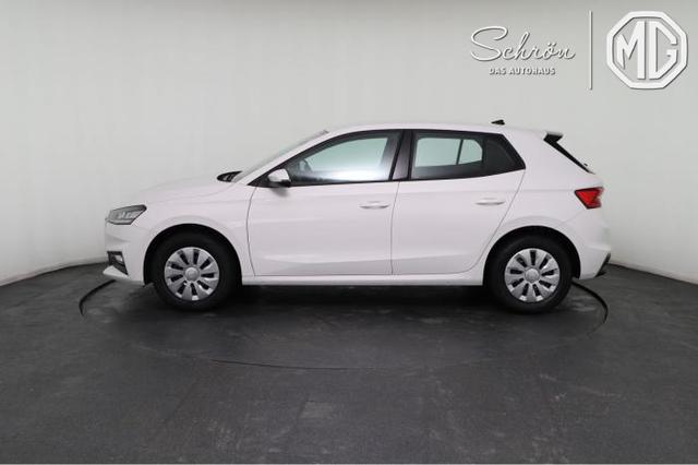 Skoda Fabia Essence (Essence) 1.0 TSI 70kW (95 PS) 5-Gang Schaltgetriebe 