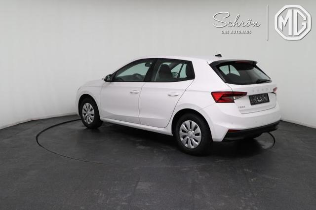 Skoda Fabia Essence (Essence) 1.0 TSI 70kW (95 PS) 5-Gang Schaltgetriebe 