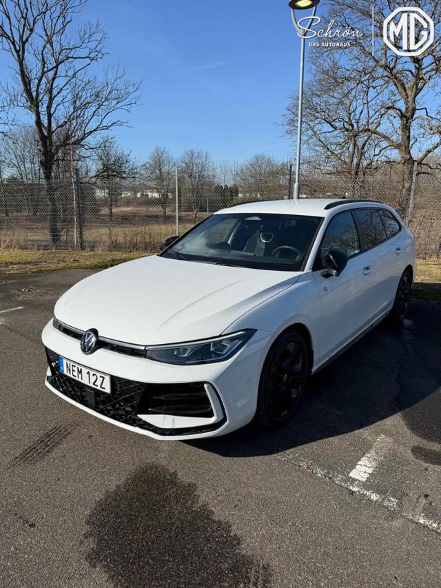 Volkswagen Passat Variant R-Line (R-Line) 2.0 TDI 142kW (193 PS) 4Motion 7-Gang-DSG 