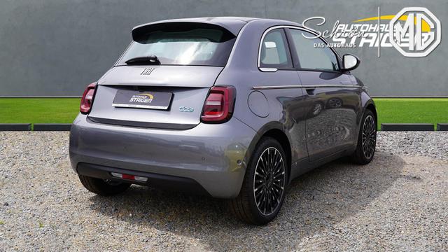 Fiat 500e 3+1 byboceli by Bocelli 42 kwH Winter-Paket+Kamera+Navi+ 