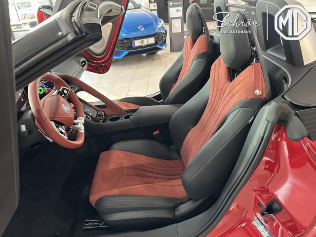 MG Cyberster Cabrio SCHERENTÜREN Navi Carplay Bose Soundsystem 
