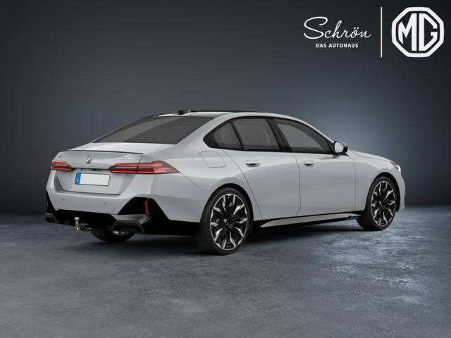 BMW 5er 520d xDrive M-Sportpaket Pro Carbon Pano 