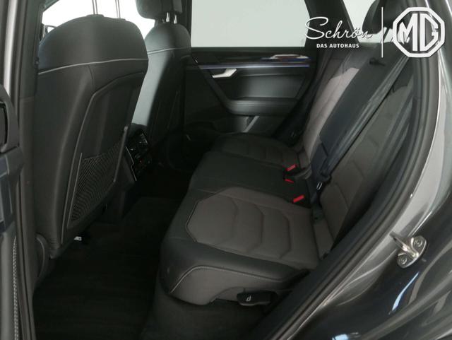 Volkswagen Touareg 3.0 TDI V6 4Motion R-Line Black Style 