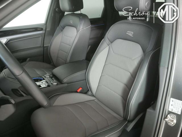 Volkswagen Touareg - 3.0 TDI V6 4Motion R-Line Black Style