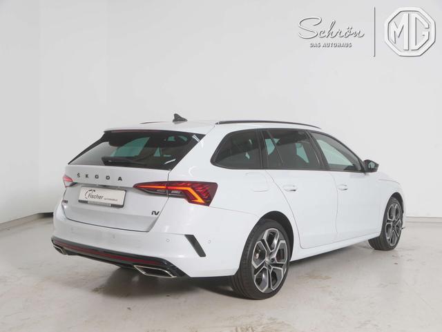 Skoda Octavia Combi 1.4 TSI iV RS 