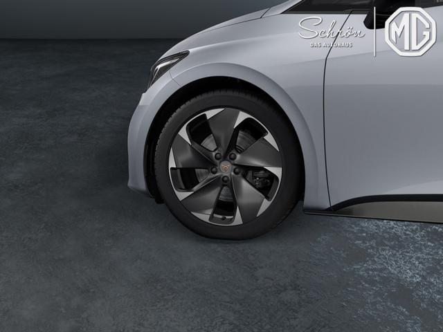 Beispielbilder, ggf. teilweise mit Sonderausstattung