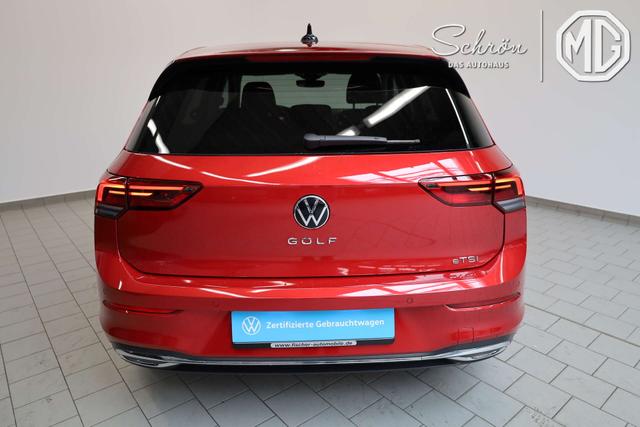 Volkswagen Golf 1 1.5 eTSI Move 