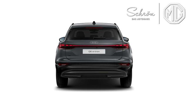 Audi 1 Q6 SUV 