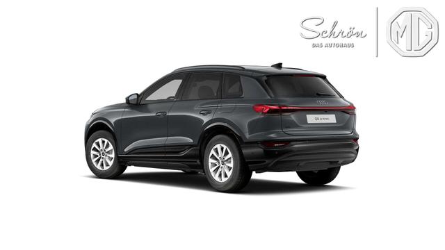 Audi 1 Q6 SUV 