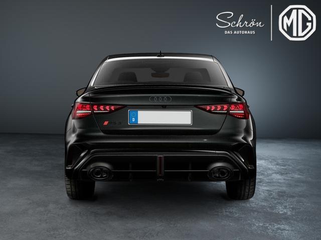 Audi RS3 Limousine TFSI quattro 