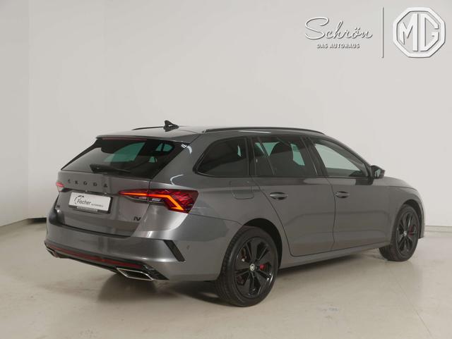 Skoda Octavia Combi 1.4 TSI iV RS 