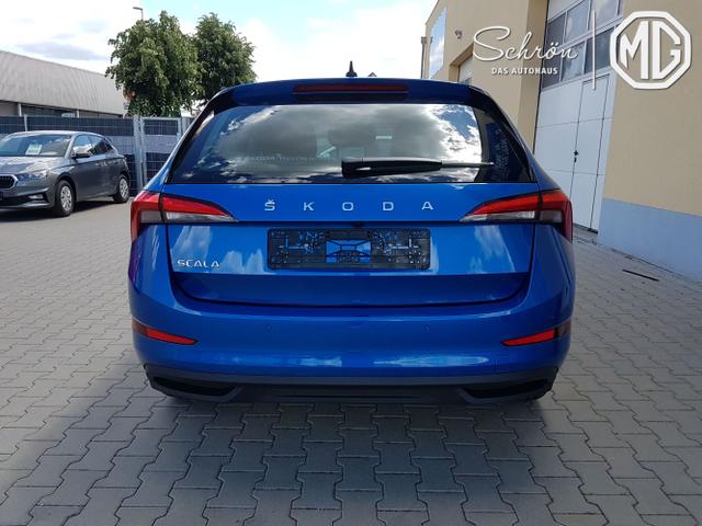 Skoda / Scala / Blau / Ambition / / Handschalter, Beispielbilder, ggf. teilweise mit Sonderausstattung