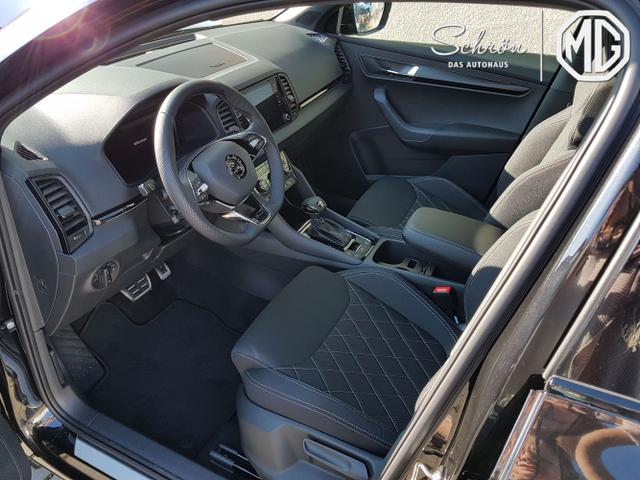 Skoda / Karoq / Schwarz / Sportline / / AHK Automatik