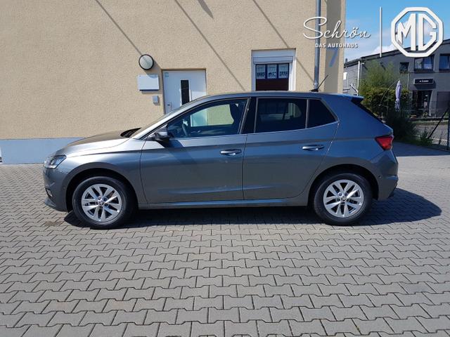 Skoda / Fabia / Grau / Top Selection / / DSG Graphite Grau Metallic 
