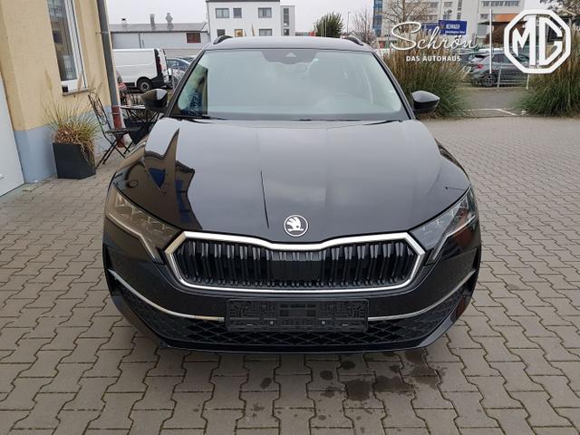 Skoda / Octavia / Weiß / Selection / / Black Magic Metallic , Beispielbilder, ggf. teilweise mit Sonderausstattung