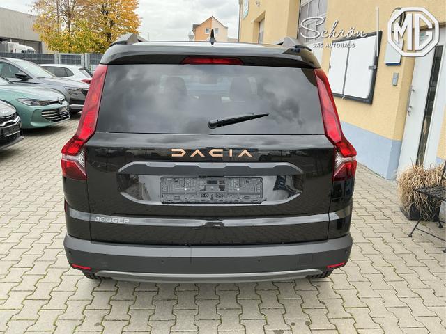 Dacia / Jogger / Schwarz / Extreme 5 Sitzer / Black Nacré / , Beispielbilder, ggf. teilweise mit Sonderausstattung