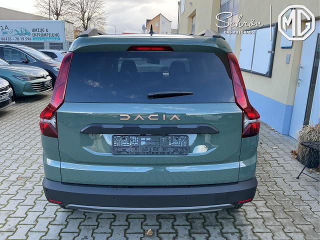 Dacia / Jogger / Grün / Extreme / Dusty Green / , Beispielbilder, ggf. teilweise mit Sonderausstattung