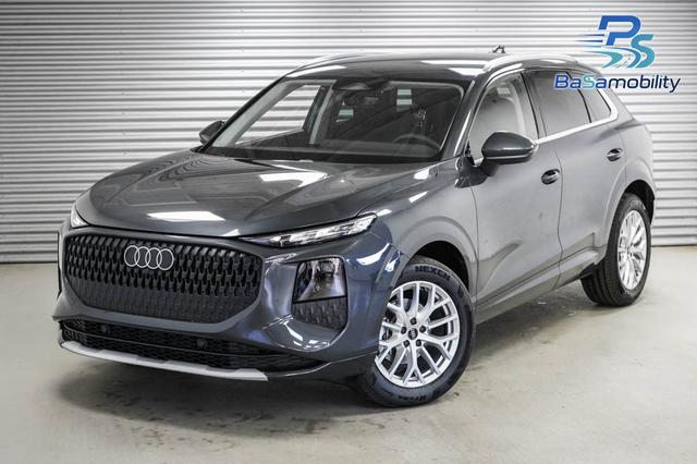 Audi Q3 - 1,5 eTFSI S tronic Basic - LAGER