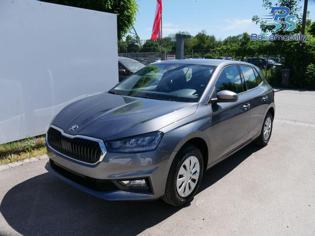 Skoda Fabia - Selection 1.0 TSI *NAVI-&Uuml;BER-SMARTLINK*PDC-HI*LED*SHZ*KLIMA*RADIO