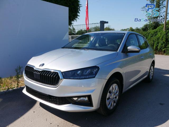 Skoda Fabia - Selection 1.0 TSI *NAVI-&Uuml;BER-SMARTLINK*PDC-HI*LED*SHZ*KLIMA*RADIO
