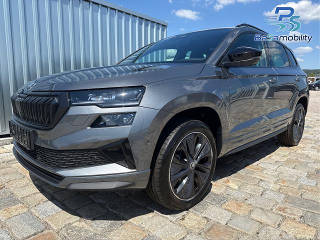 Skoda Karoq - Sportline 1,5 TSI 150 PS DSG -5 Jahre Garantie-Navi-4x Sitzheizung-Canton Sound-Anh&auml;ngerkupplung-LED-Matrix-AppleCarPlay-Android-Auto-ACC-Kessy-2-Zonen-Klimaautomatik-18''Alu-Sofort