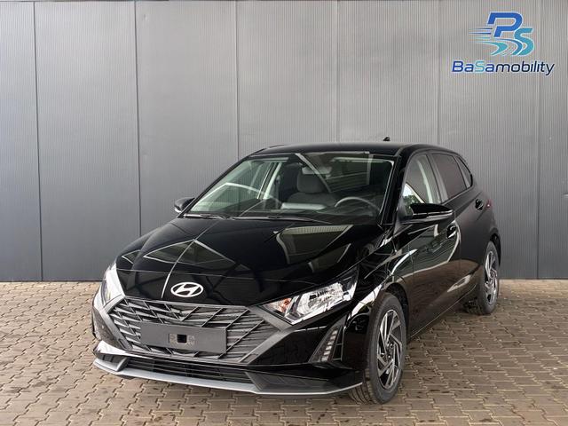 Hyundai i20 - Pure 1.2 MPI / Navi PDC Hinten + Kamera Abgedunkelte Scheiben Tempomat Alu 16"